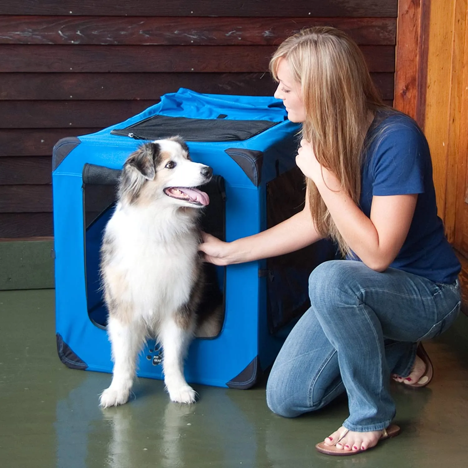 Portable Soft Pet Crate for Cats and Dogs - Generation II Deluxe Portable Soft Crate
