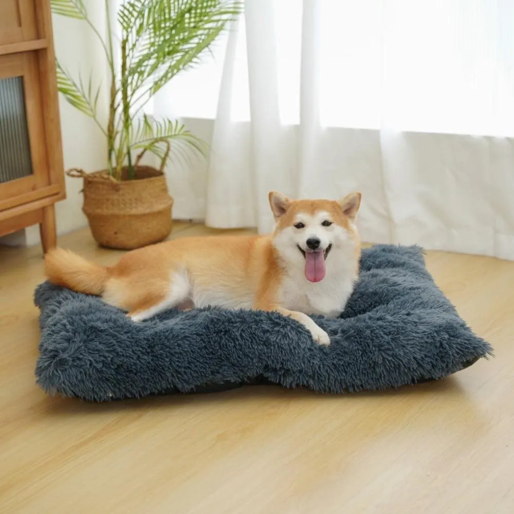 Reyox Large Dog Bed, Plush Dog Cage Bed Fluffy, Washable Dog Mat with Non-Slip Bottom for Large and Medium Dogs,35 x 23 inch